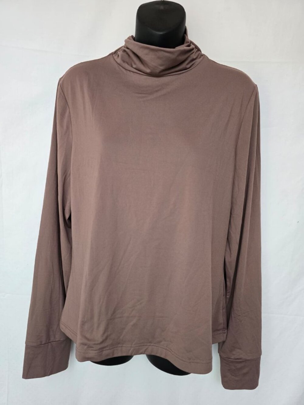 Toboggan White Label Turtleneck Top – Size L – Mauve